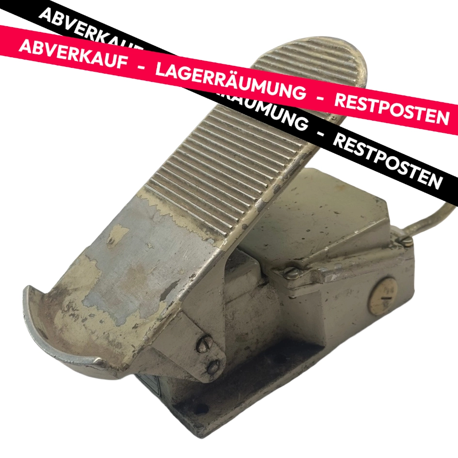 RESTPOSTEN | Fußfernregler 4 bis 5 mtr. langes Anschlusskabel, für alle Merkle-Anlagen passend, ausgenommen MobiTIG- und LiteTIG-Serie